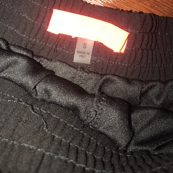 Black dress shorts - Picture 2 of 2