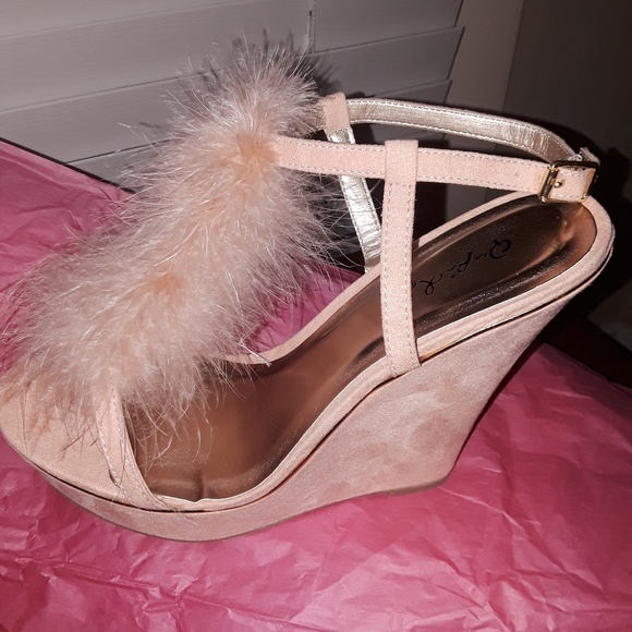 Ladies  Cupid Size 9 - Picture 7 of 8