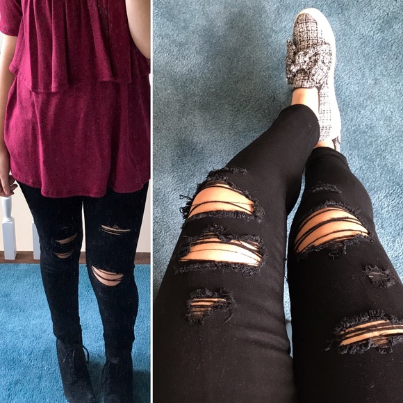 🔥NEW🔥 Black Ripped Chic Skinnies Skinny Jeans - Picture 3 of 3