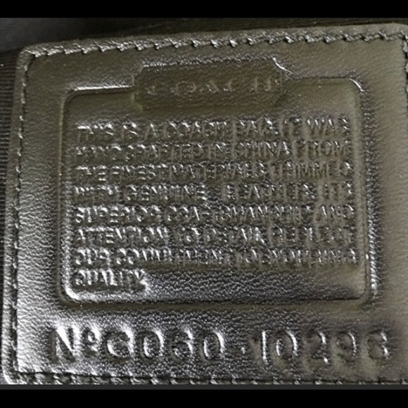 👜👗CUTE COACH BAG👗👜 - Picture 2 of 3