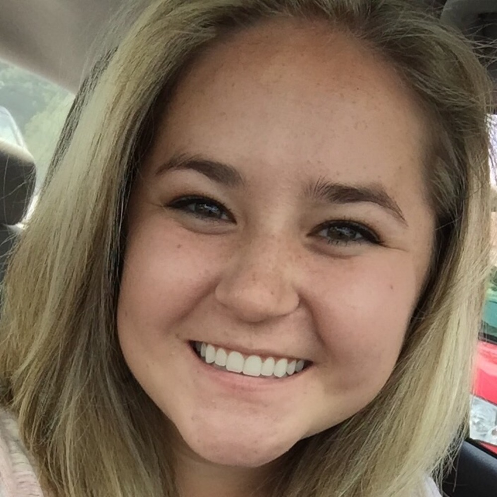 Meet your Posher, Olivia