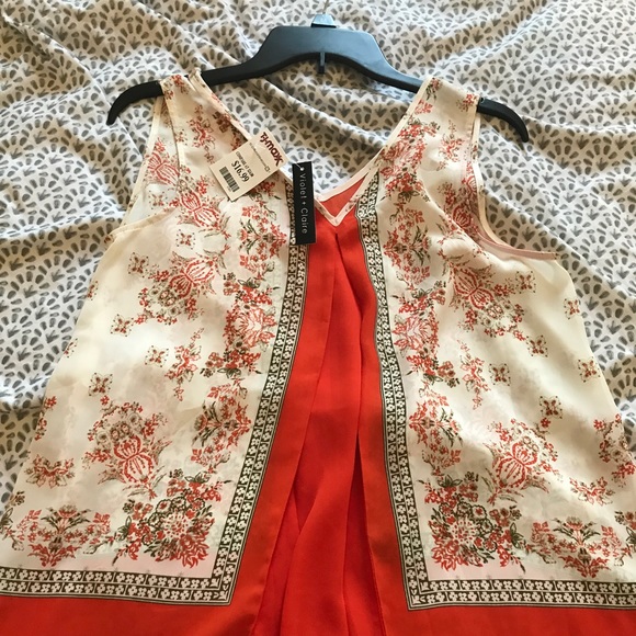 Tank top - Picture 2 of 3