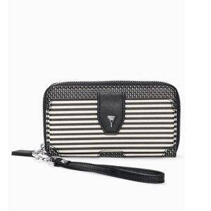 Stella & Dot Madison Tech Wallet - Black/white