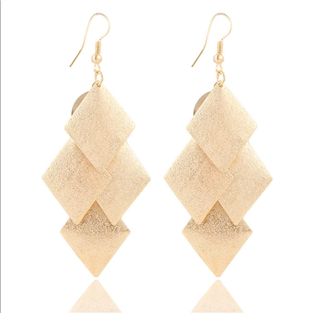 Beautiful Earrings Golden Color