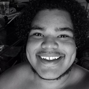 Meet your Posher, Nicholas