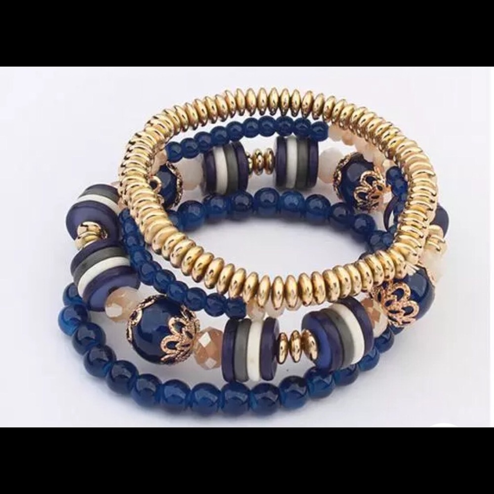 Bracelet 4 Layers Accessory Blue Color.