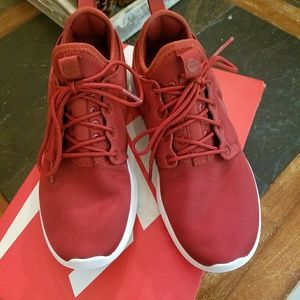 Nike Roshe two Dark cayenne