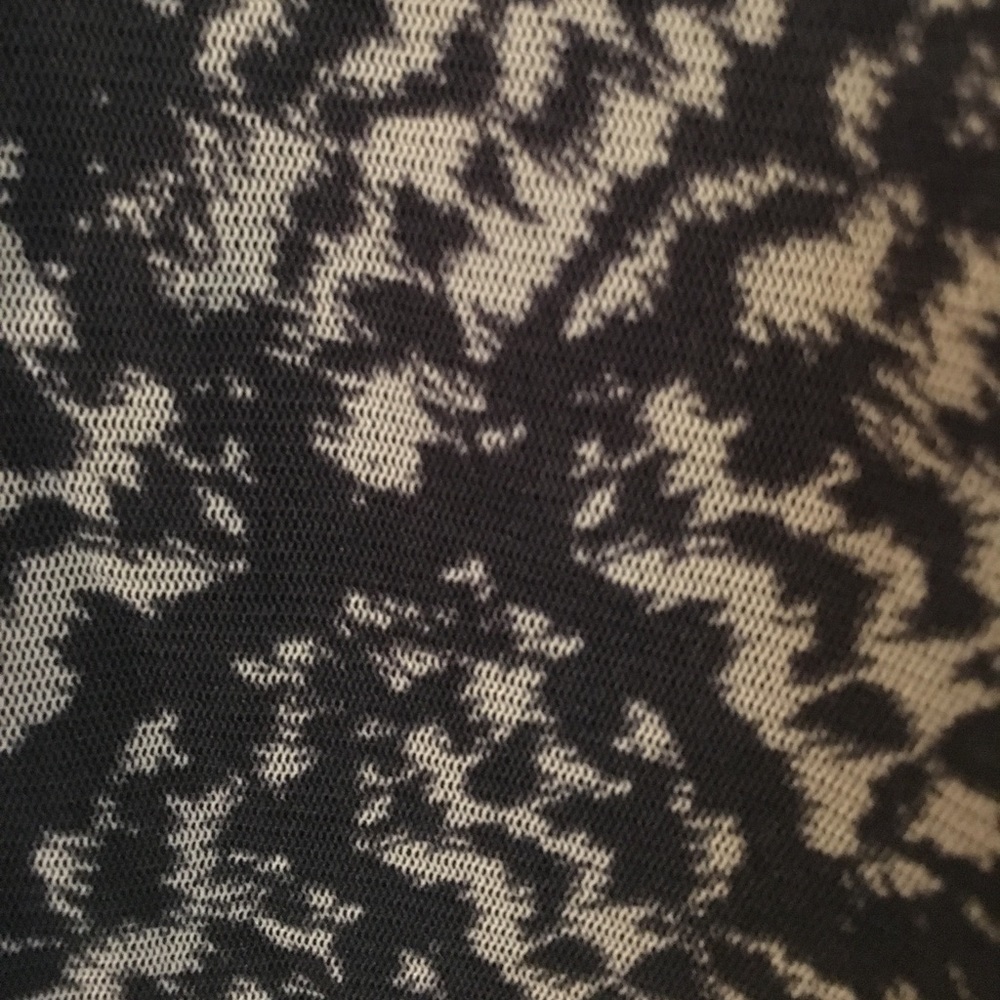 Patterned Tank - Picture 3 of 4