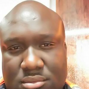 Meet your Posher, Ferron