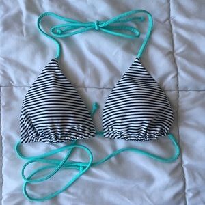 Victoria’s Secret triangle bikini top, size s