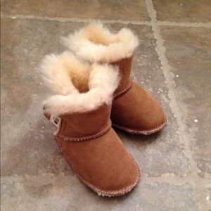 Barepaw shearling baby boots
