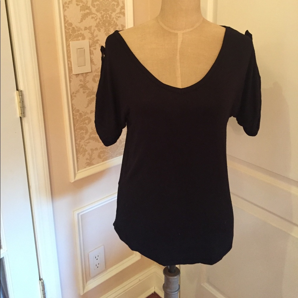 BCBG top