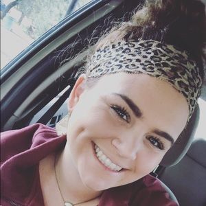 Meet your Posher, Monique