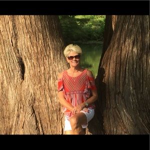 Meet your Posher, Melinda