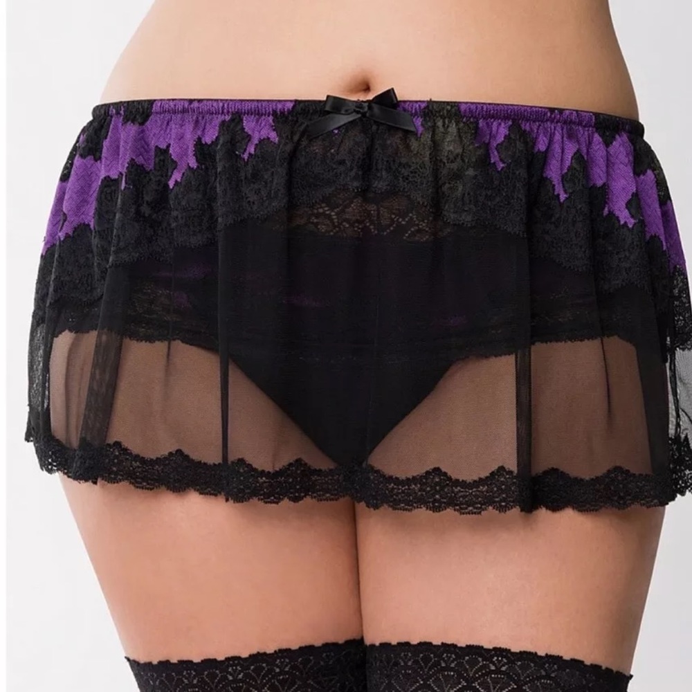 LANE BRYANT GARTER SKIRTS. PLUS SIZES 14-28