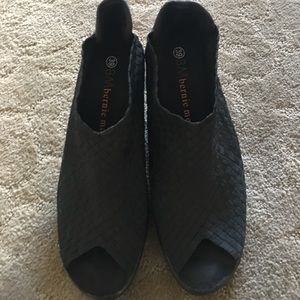 Bernie Mev Black Size 9 Peep Toe Bootie