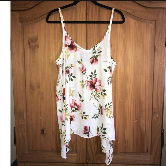 NWT Floral Georgette Crossback Sharkbite Cami - Picture 2 of 6