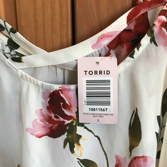 NWT Floral Georgette Crossback Sharkbite Cami - Picture 6 of 6