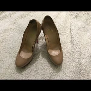 Louboutin Bianca Pumps