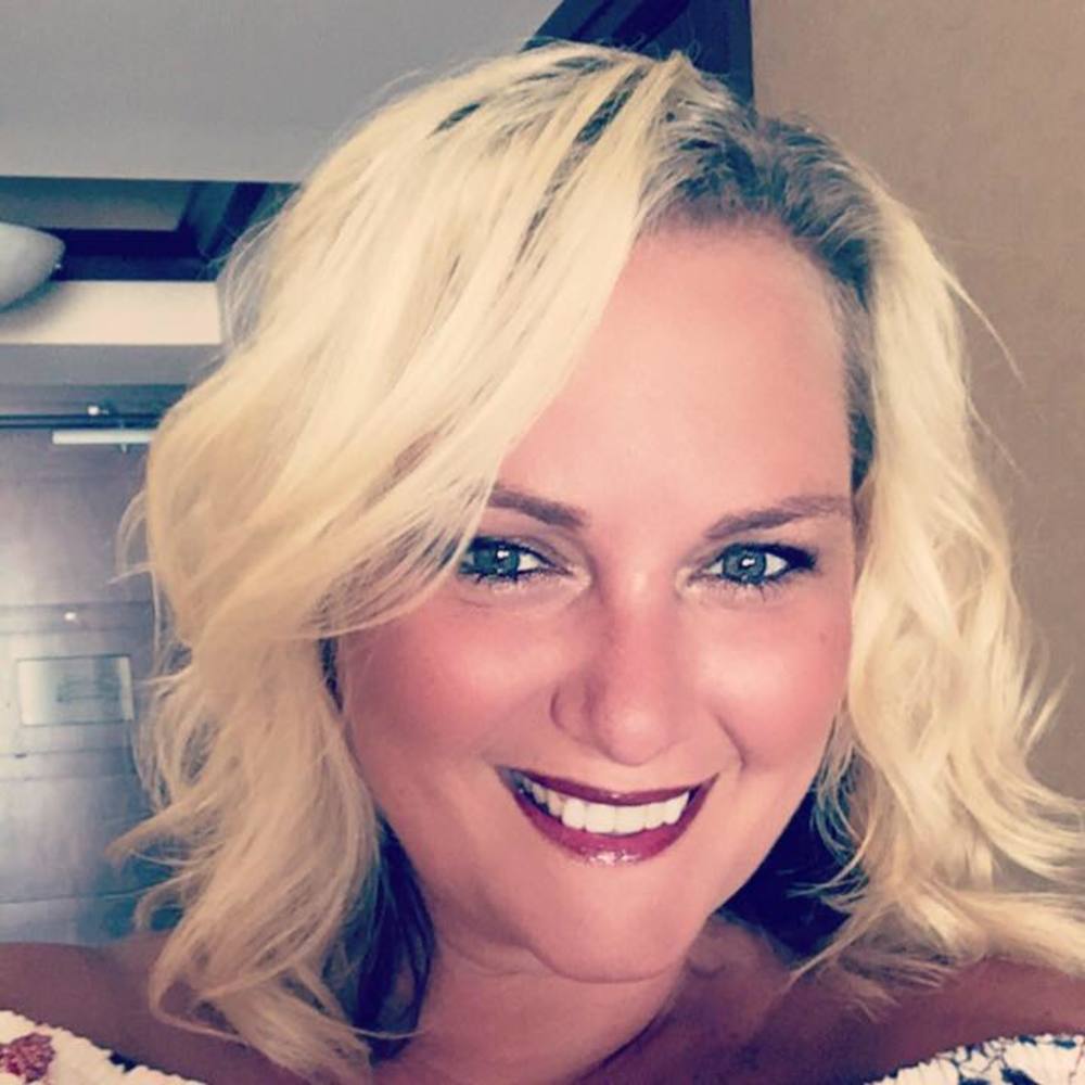 Meet your Posher, Carissa