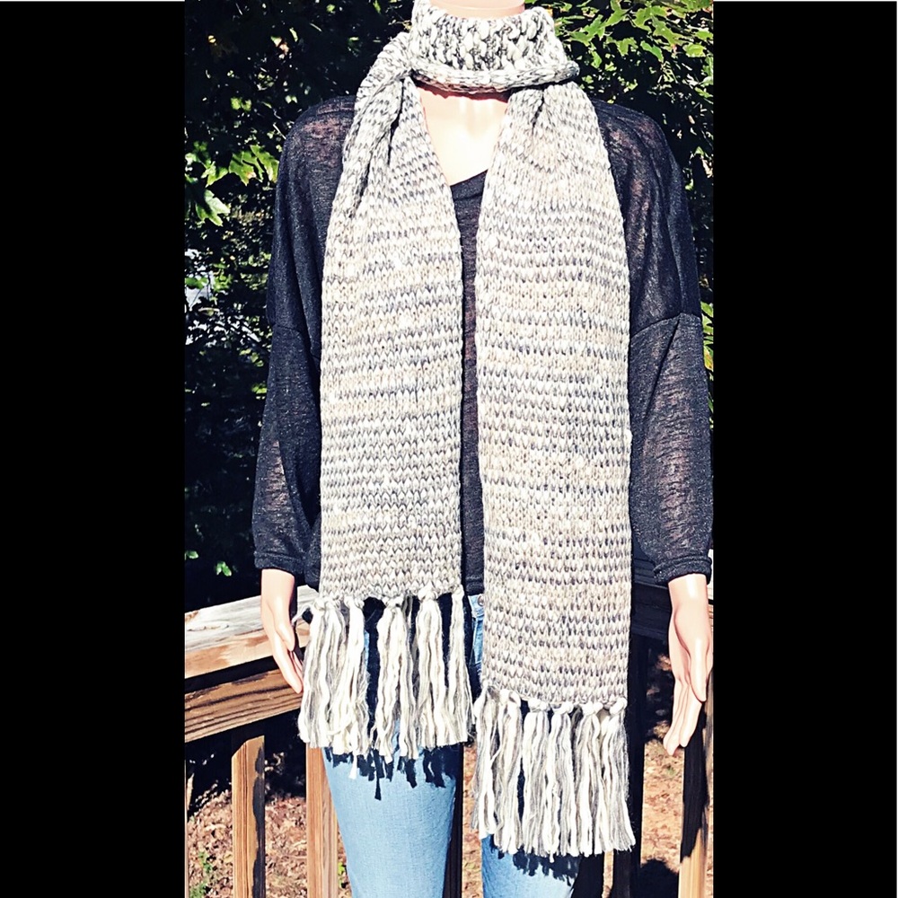 Altard State Very Comfortable thick Scarf 7x11