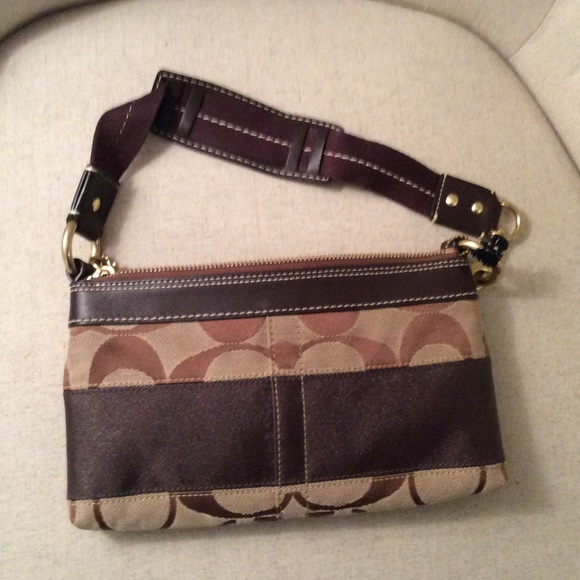 Coach Signature Stripe Brown Shoulder bag - Picture 2 of 2