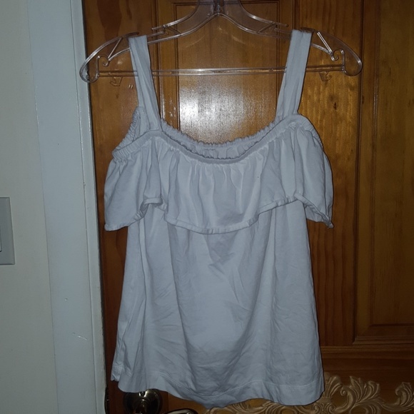Cute white off the shouder top. NWOT. - Picture 2 of 2