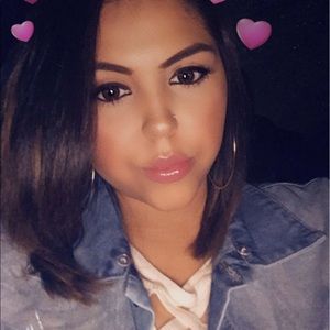 Meet your Posher, Melissa