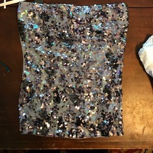 Strapless shimmer top