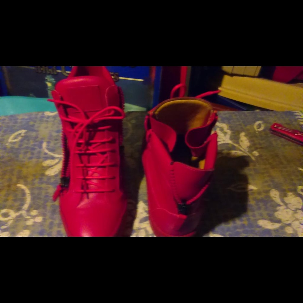 Giuseppe's size 44