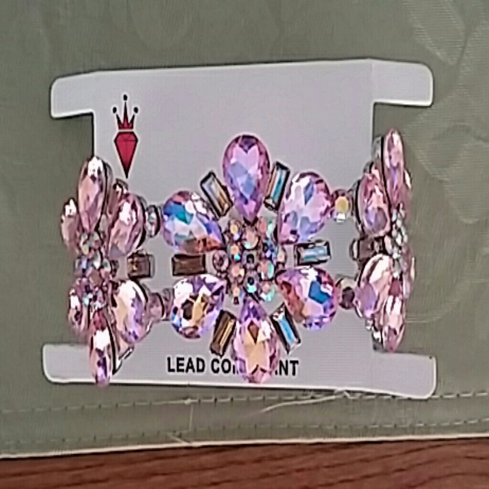 Pink flower bracelet