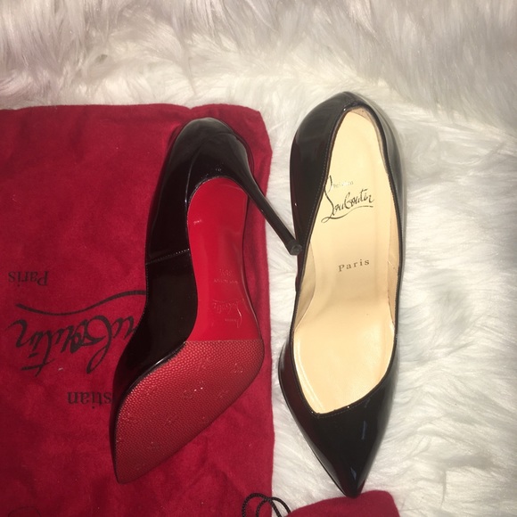 Shoes - Picture 2 of 5