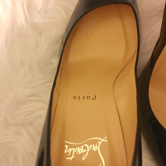 Shoes - Picture 5 of 5