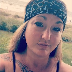 Meet your Posher, Cindy