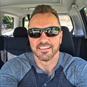 Meet your Posher, Joey