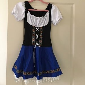 German beer girl costume