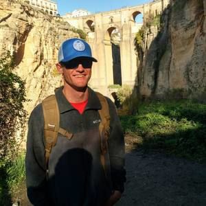 Meet your Posher, Derek