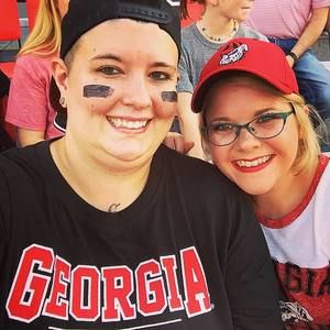 Meet your Posher, Hayley