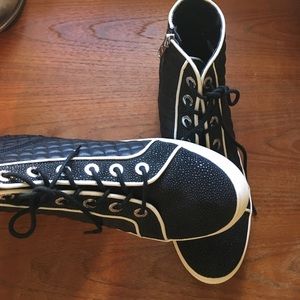 Karl Lagerfeld shoes