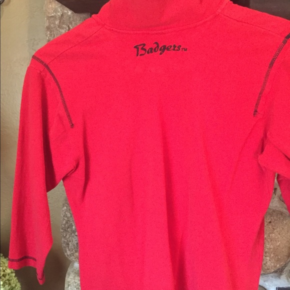 Wisconsin Badgers Light-weight sweatshirt! - Picture 5 of 5