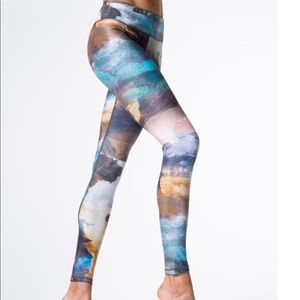 Brand new Carbon38 leggings