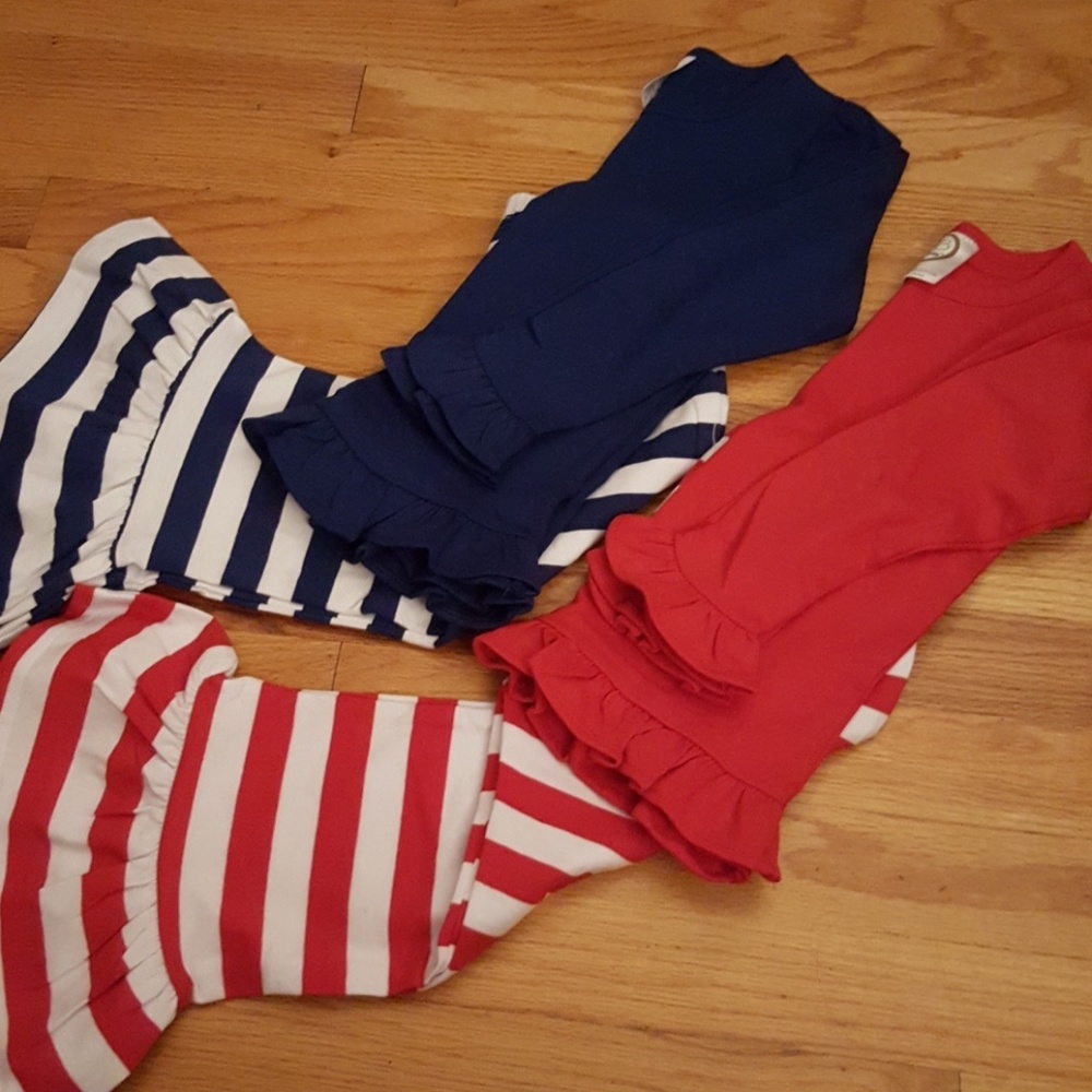 Nwt navy ruffle top and bottoms