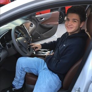 Meet your Posher, Vicente