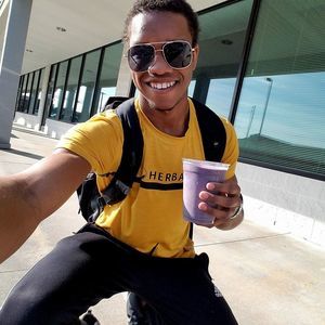 Meet your Posher, Aaron