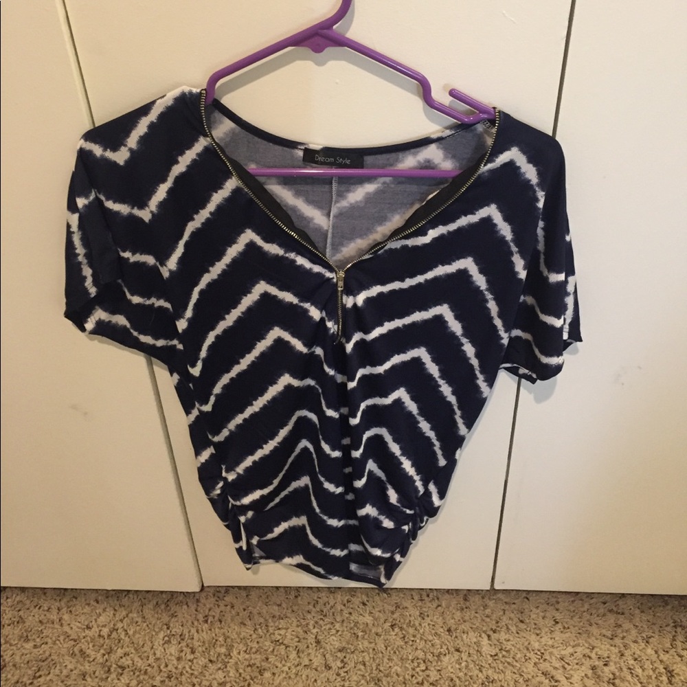 Dream style zip up blouse