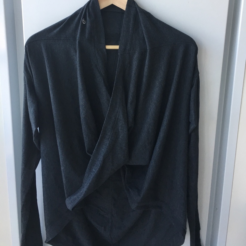 Lululemon pullover