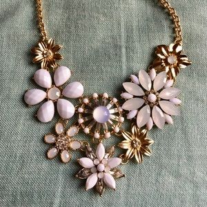 NWT Statement Necklace