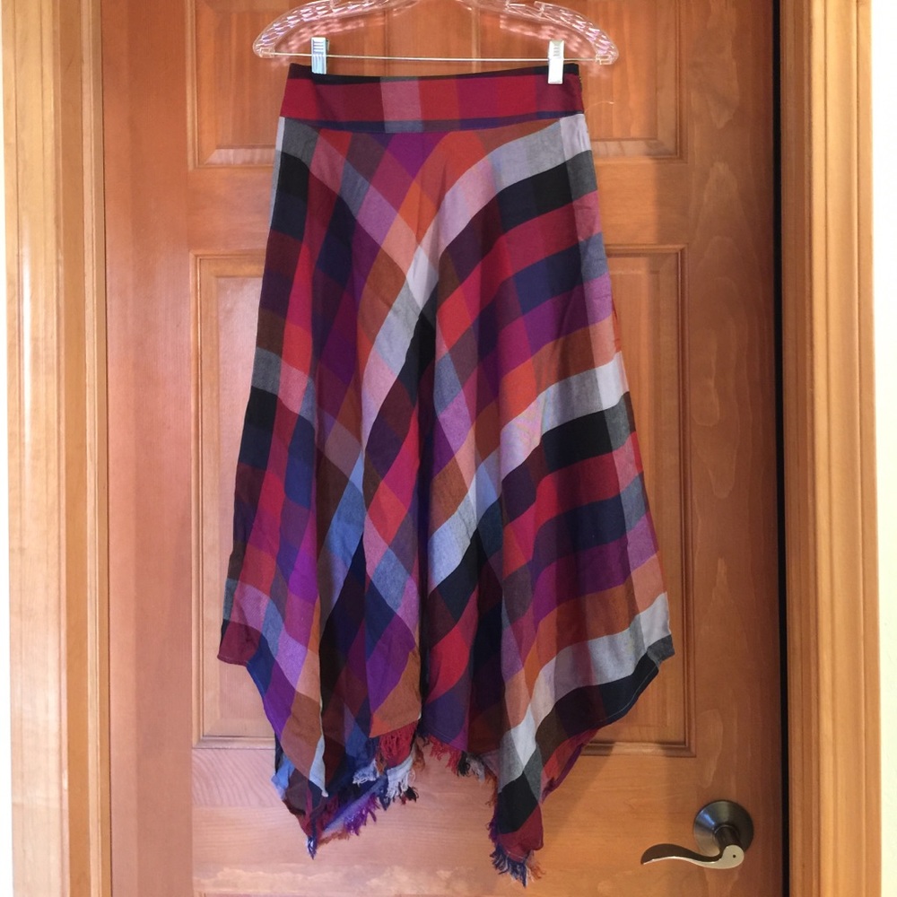 Melissa mccarthy handkerchief shirt