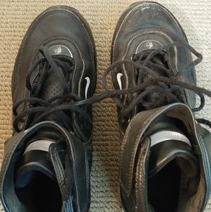 Women's Nike Leather High Top 7.5M