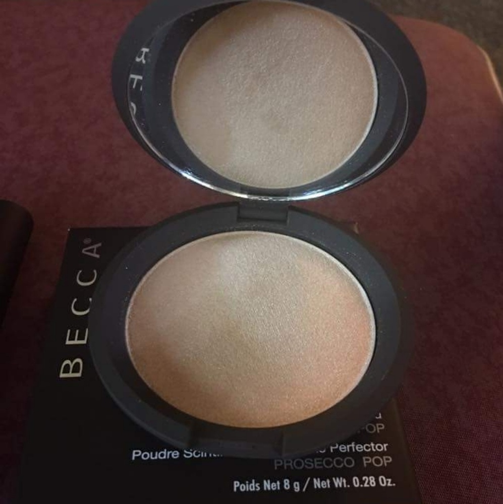 Nib Becca highlighter prosecco pop